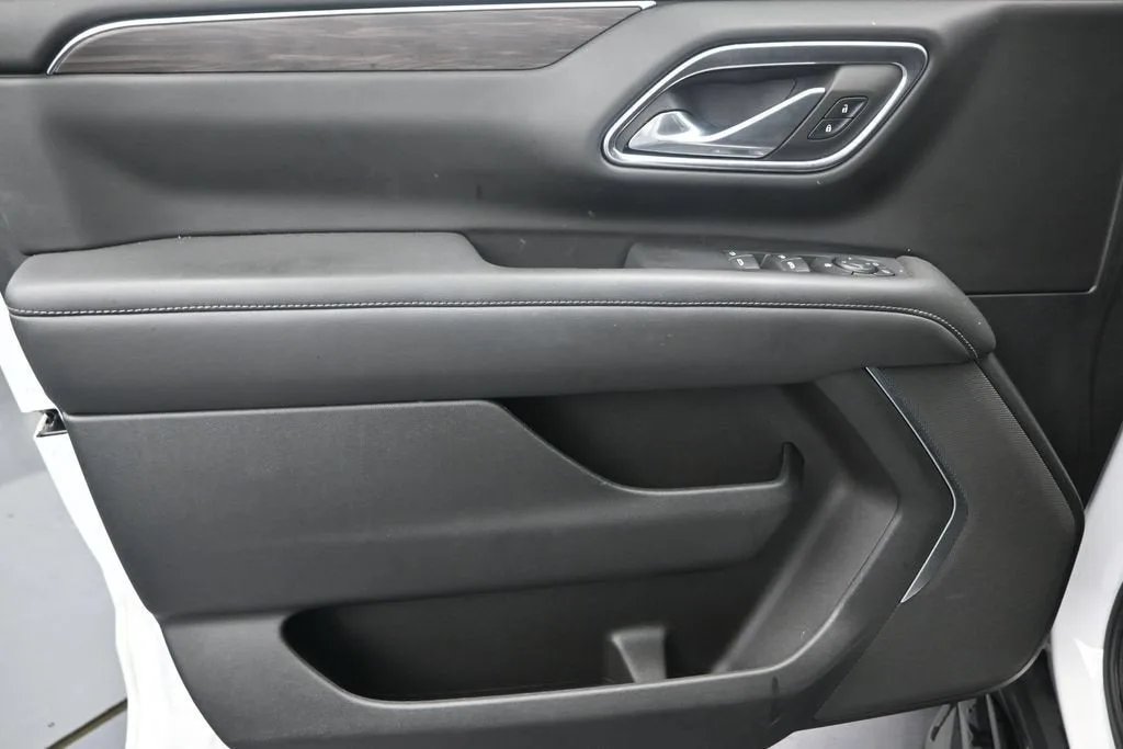 2023 Chevrolet Tahoe LS photo 11
