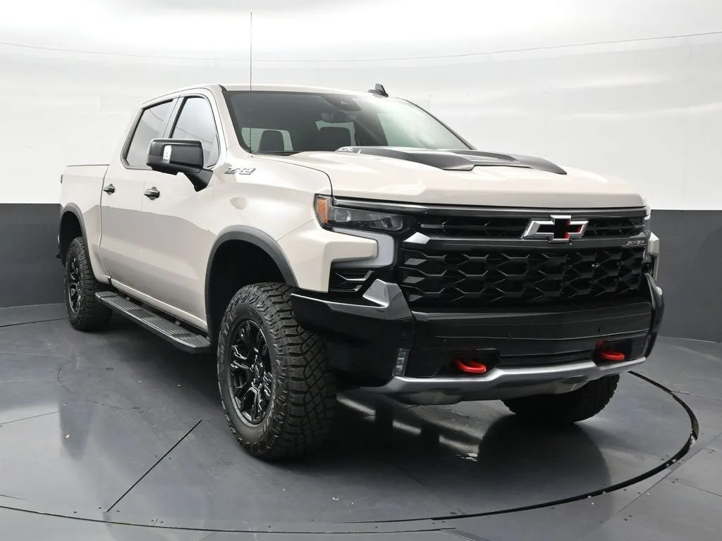 2026 Chevrolet Silverado 1500 ZR2 photo 7