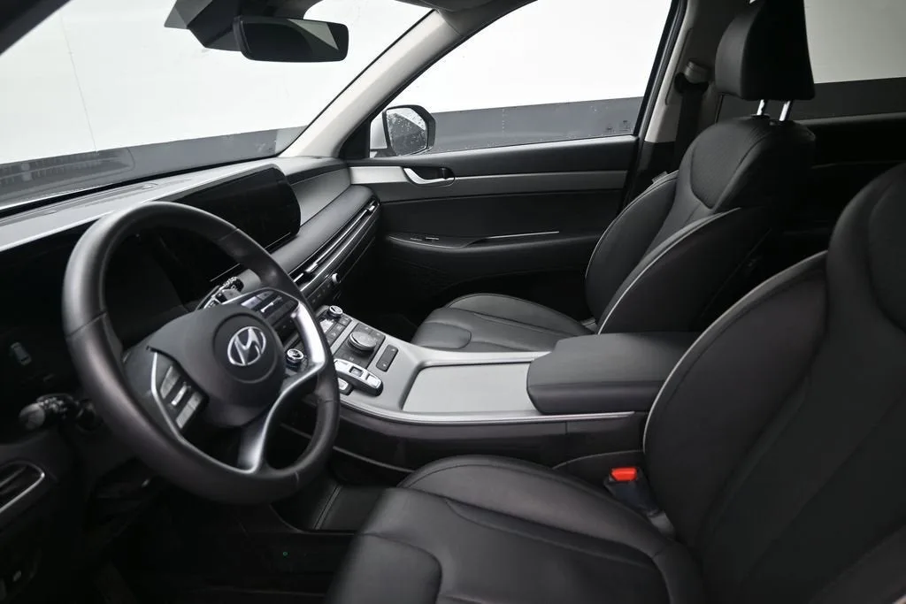 2025 Hyundai Palisade SEL photo 12