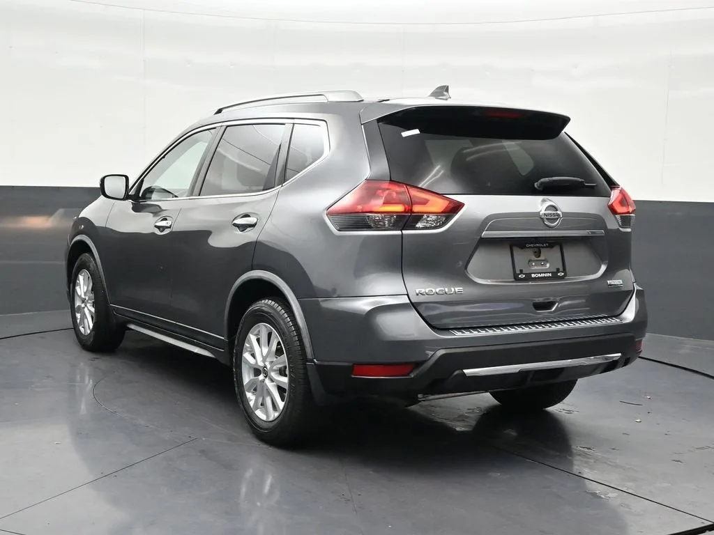 2020 Nissan Rogue S FWD photo 3