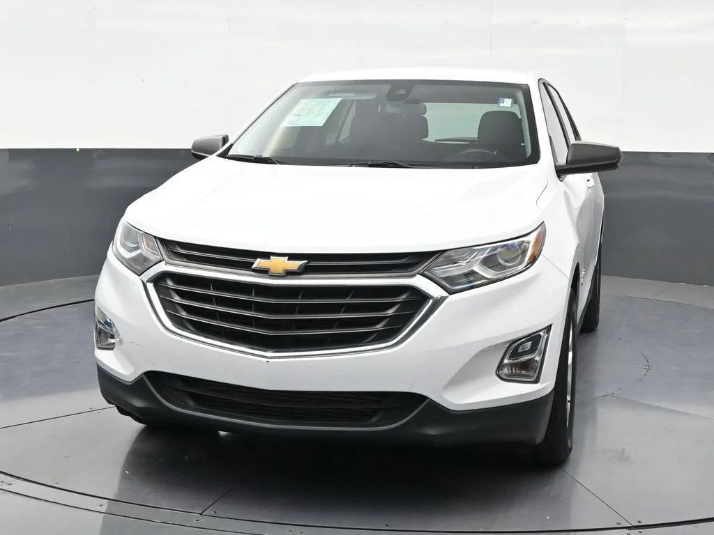 2020 Chevrolet Equinox LS photo 8
