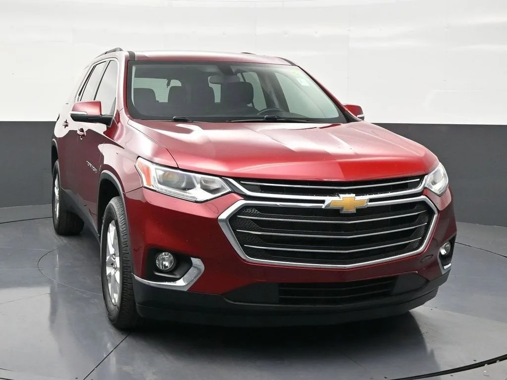2021 Chevrolet Traverse LT Cloth photo 7