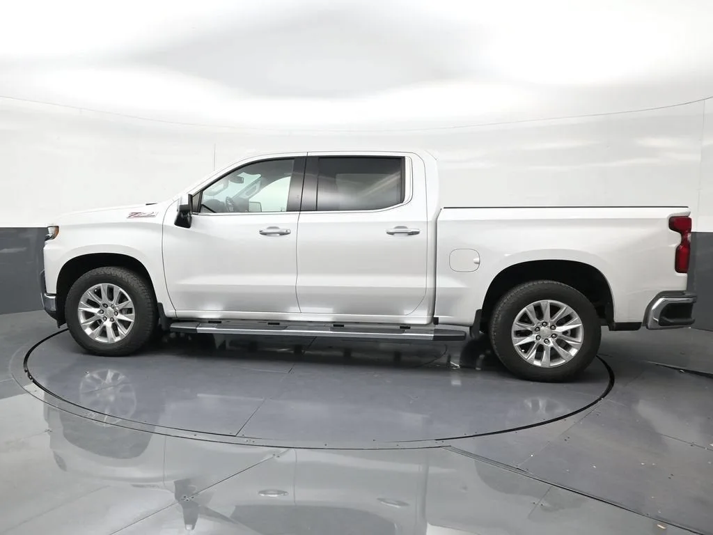 2021 Chevrolet Silverado 1500 LTZ photo 2