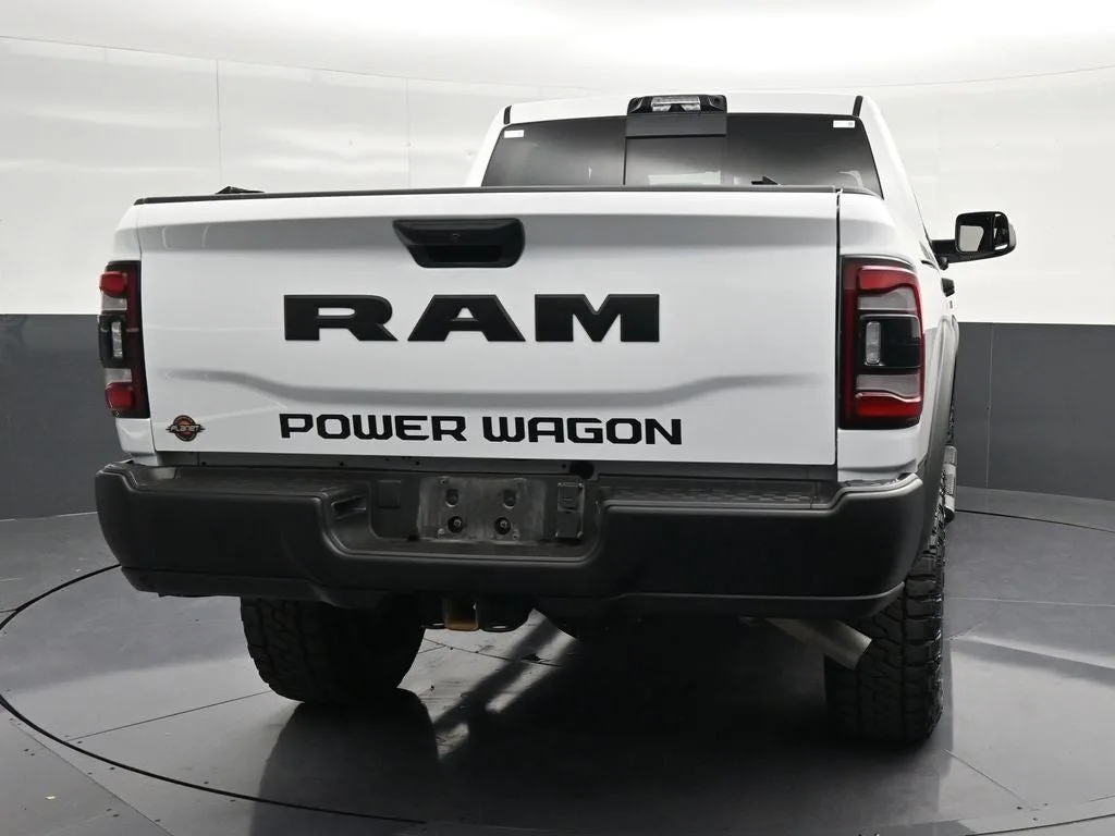 2022 RAM 2500 Power Wagon photo 2