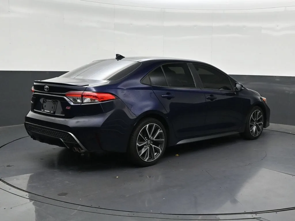 2020 Toyota Corolla SE photo 5