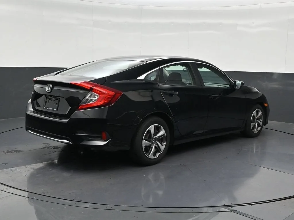 2019 Honda Civic Sedan LX photo 5