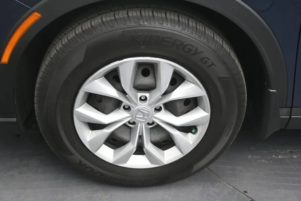 2025 Honda CR-V LX 2WD photo 9