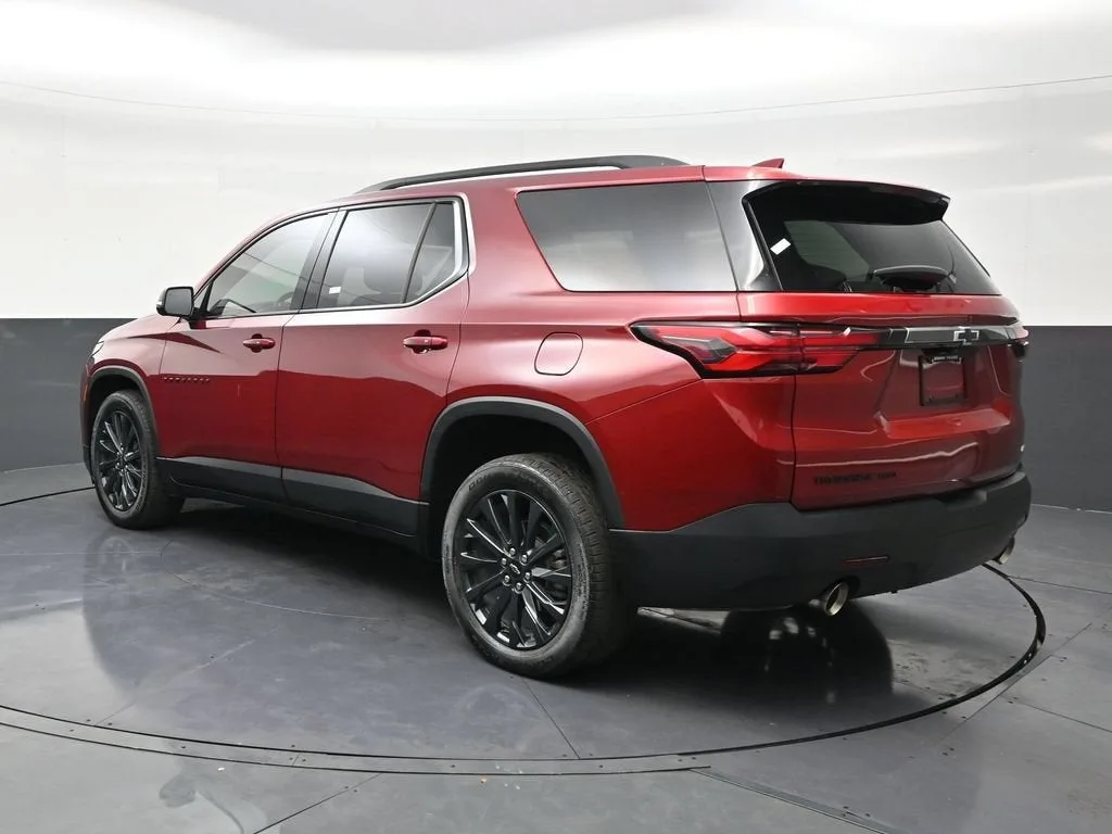 2023 Chevrolet Traverse RS photo 3