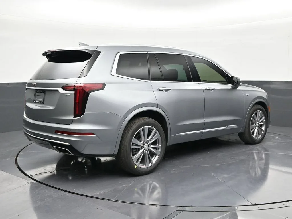 2023 Cadillac XT6 Premium Luxury photo 5
