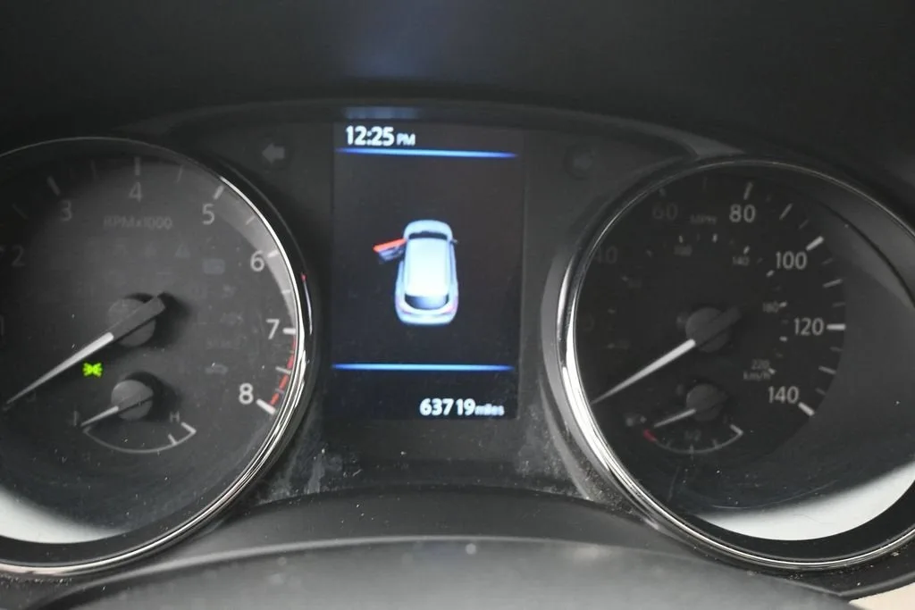 2022 Nissan Rogue Sport SV FWD Xtronic CVT photo 12