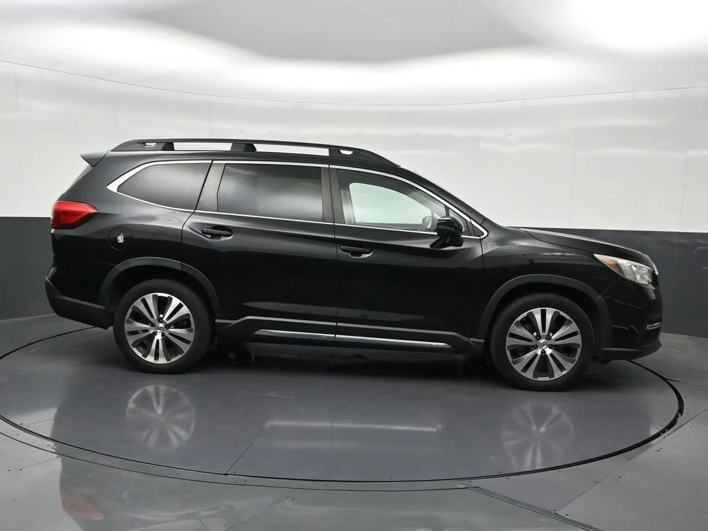 2019 Subaru Ascent Limited photo 7