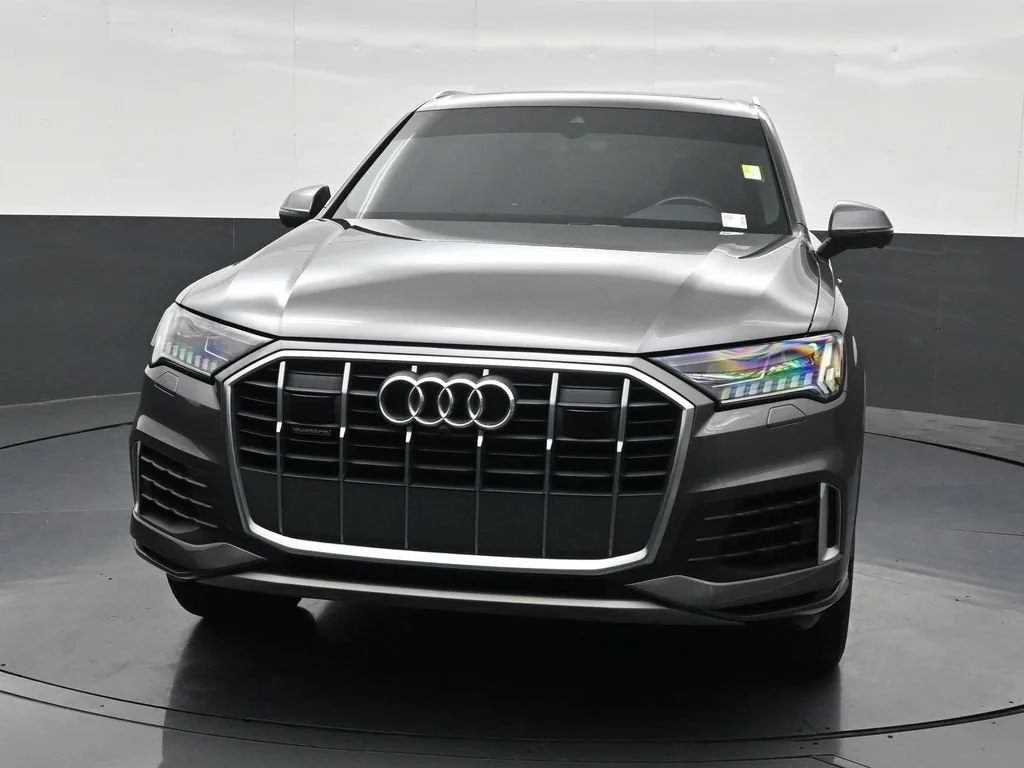 2023 Audi Q7 Premium Plus 55 TFSI quattro Tiptronic photo 9