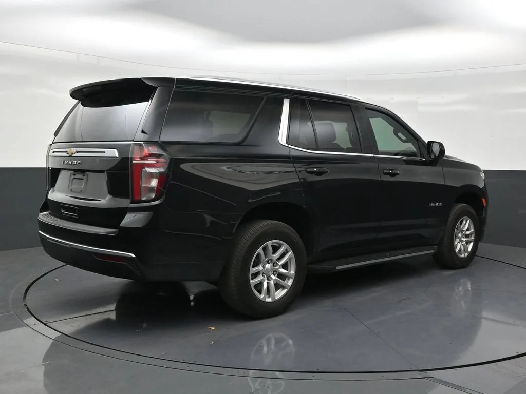 2024 Chevrolet Tahoe LS photo 5