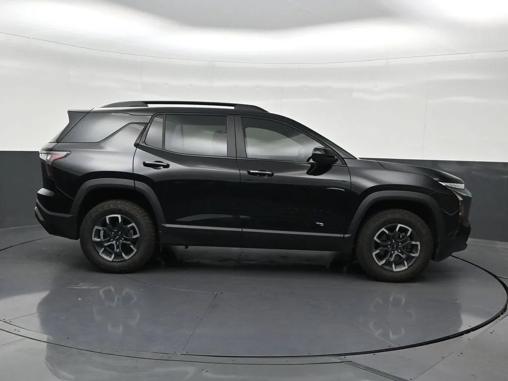 2025 Chevrolet Equinox ACTIV photo 7