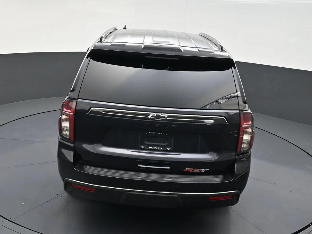 2023 Chevrolet Tahoe RST photo 12