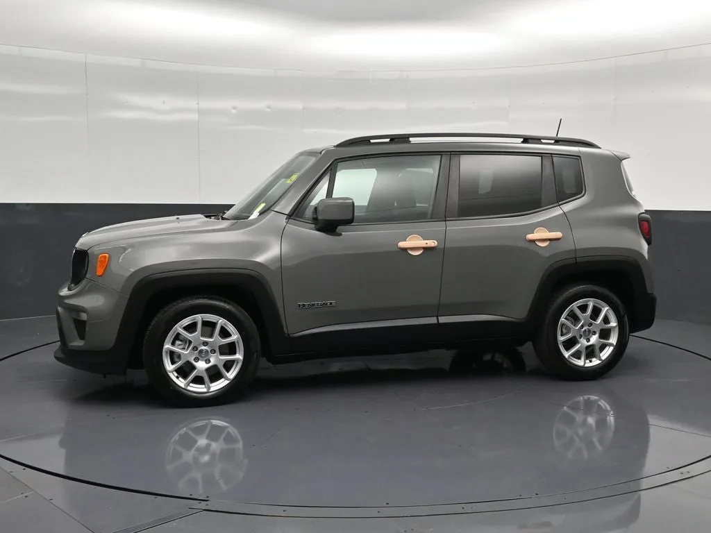 2020 Jeep Renegade Latitude photo 7
