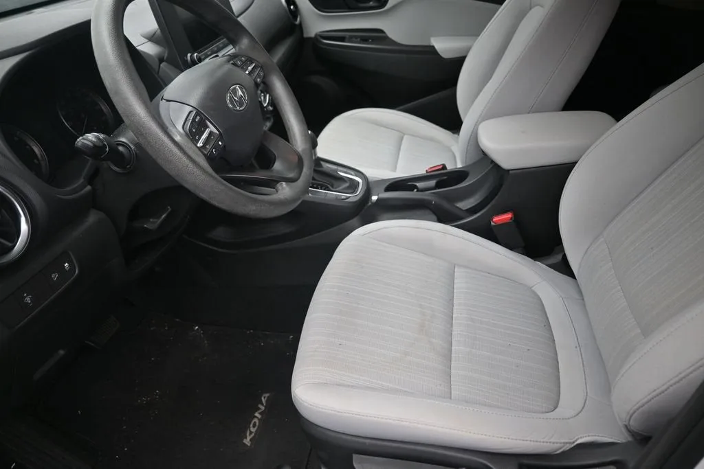 2022 Hyundai Kona SEL photo 12