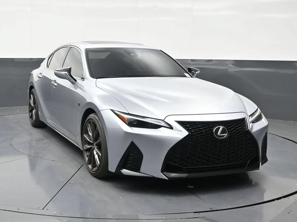 2025 Lexus IS 350 F SPORT Design photo 7