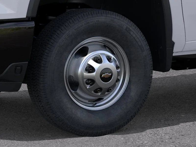2026 Chevrolet Silverado 3500 HD WT DRW photo 9
