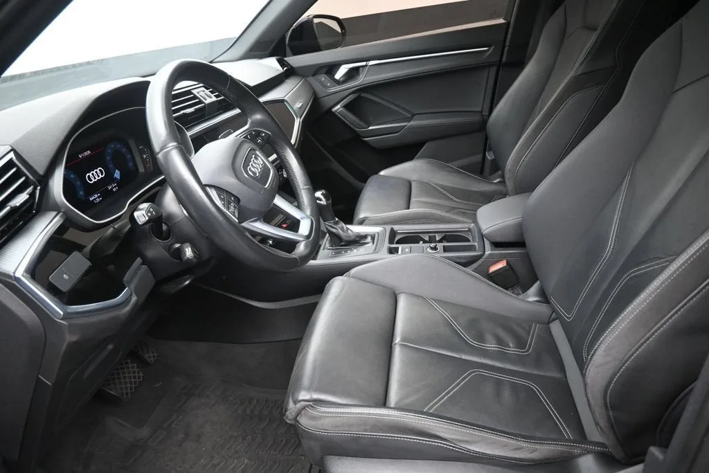 2021 Audi Q3 Premium 45 TFSI S line quattro Tiptronic photo 12