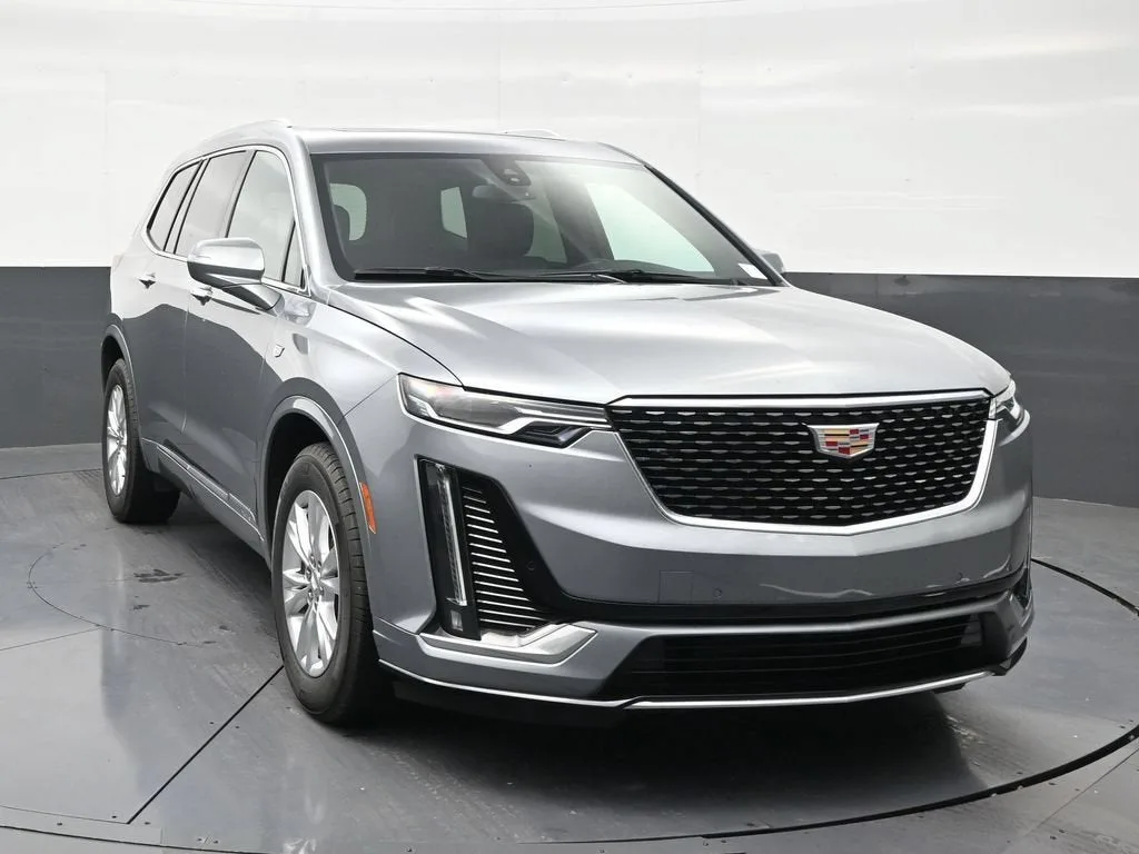 2024 Cadillac XT6 Luxury photo 7