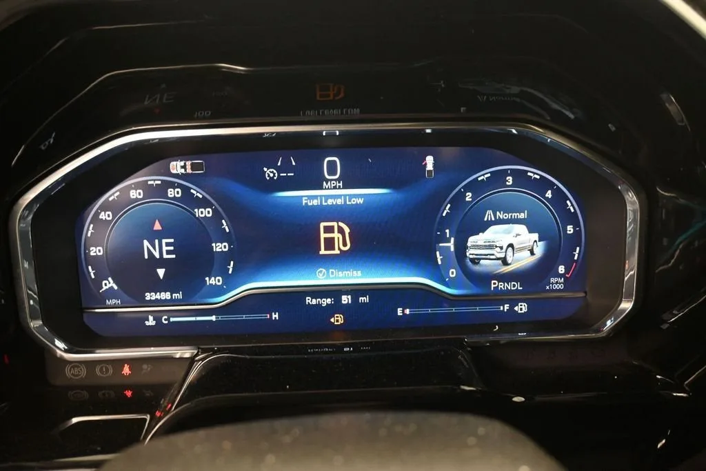 2025 Chevrolet Silverado 1500 RST photo 11
