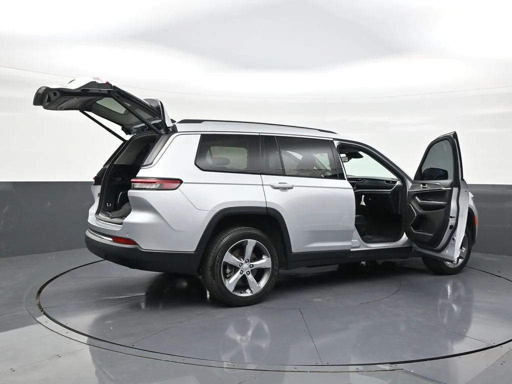 2021 Jeep Grand Cherokee L Limited 4x2 photo 29