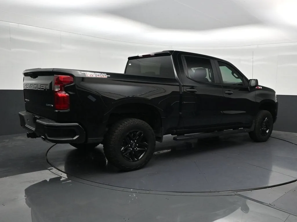 2025 Chevrolet Silverado 1500 Custom Trail Boss photo 5