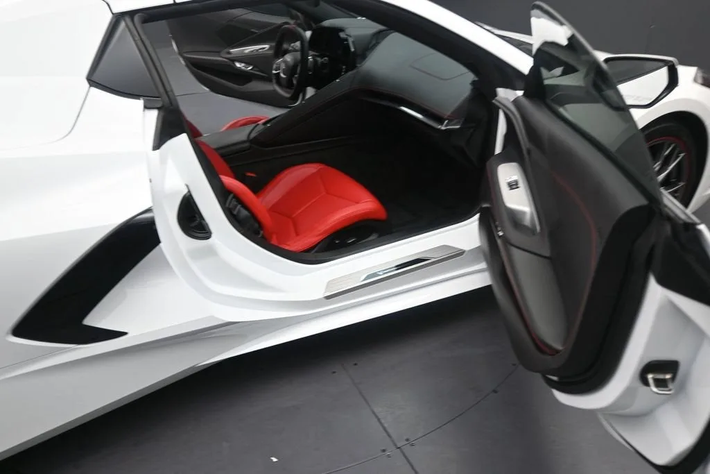 2024 Chevrolet Corvette Stingray 1LT photo 12