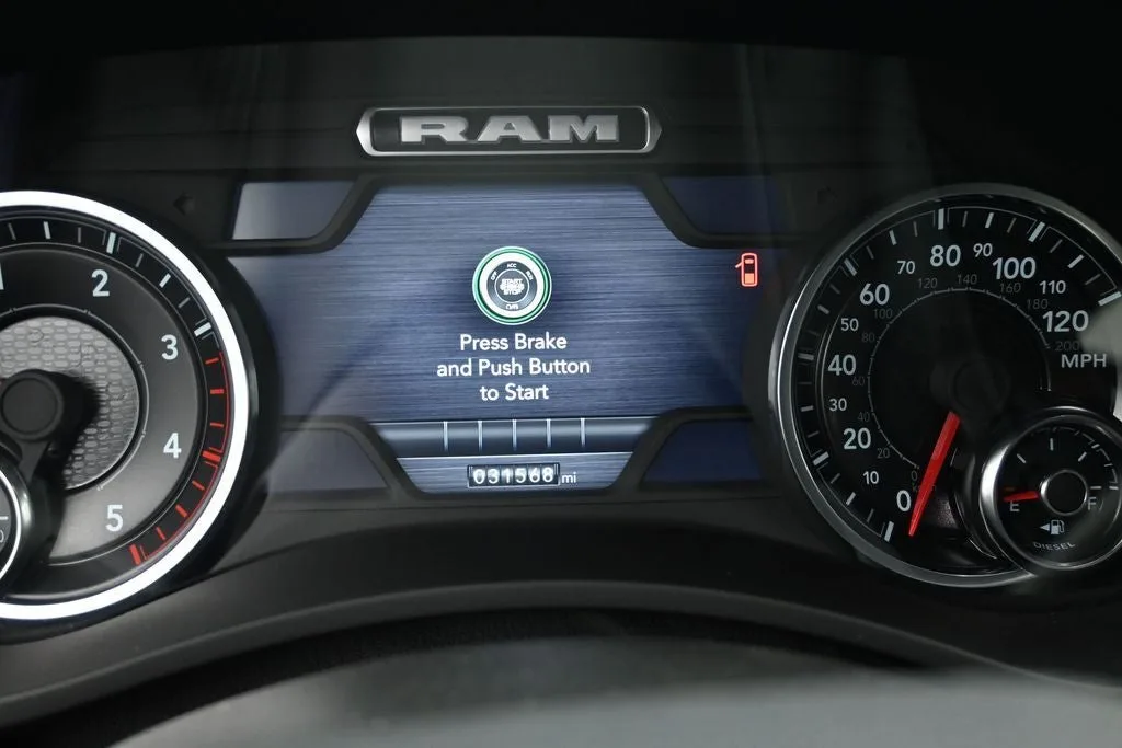 2024 RAM 2500 Laramie photo 10