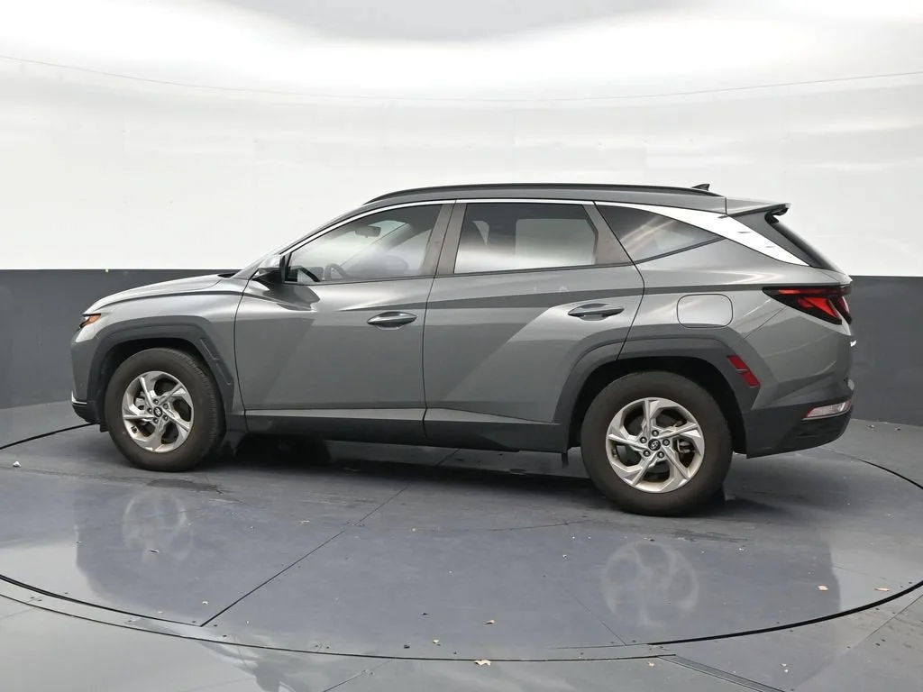 2024 Hyundai Tucson SEL photo 2