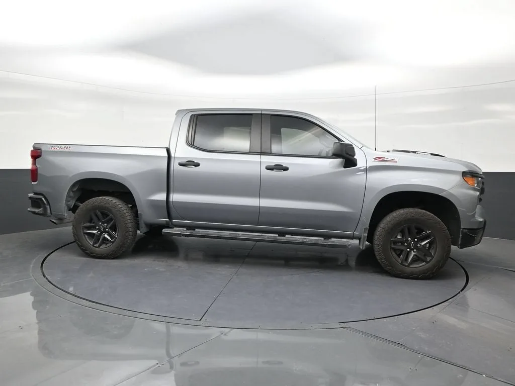 2025 Chevrolet Silverado 1500 Custom Trail Boss photo 6