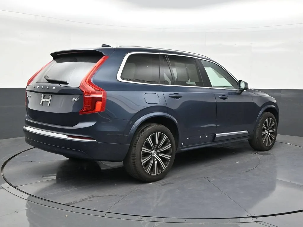 2023 Volvo XC90 Plus photo 5