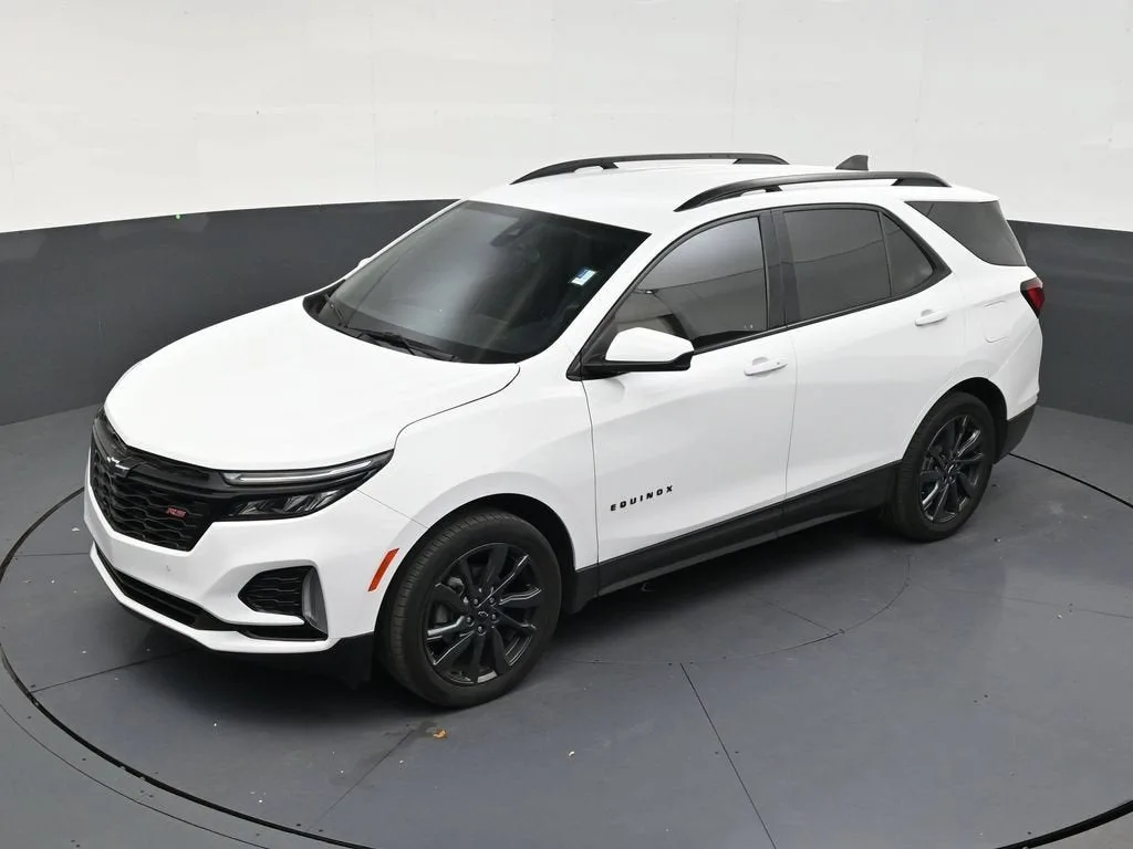 2024 Chevrolet Equinox RS photo 12