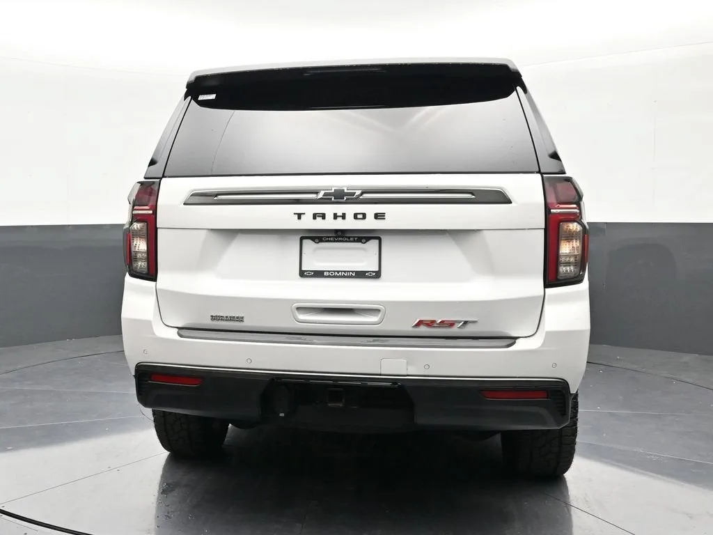 2022 Chevrolet Tahoe RST photo 4