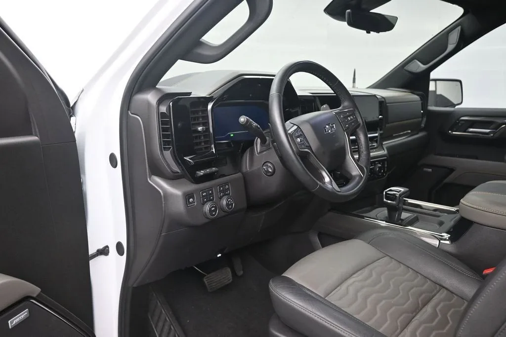 2024 Chevrolet Silverado 1500 ZR2 photo 11
