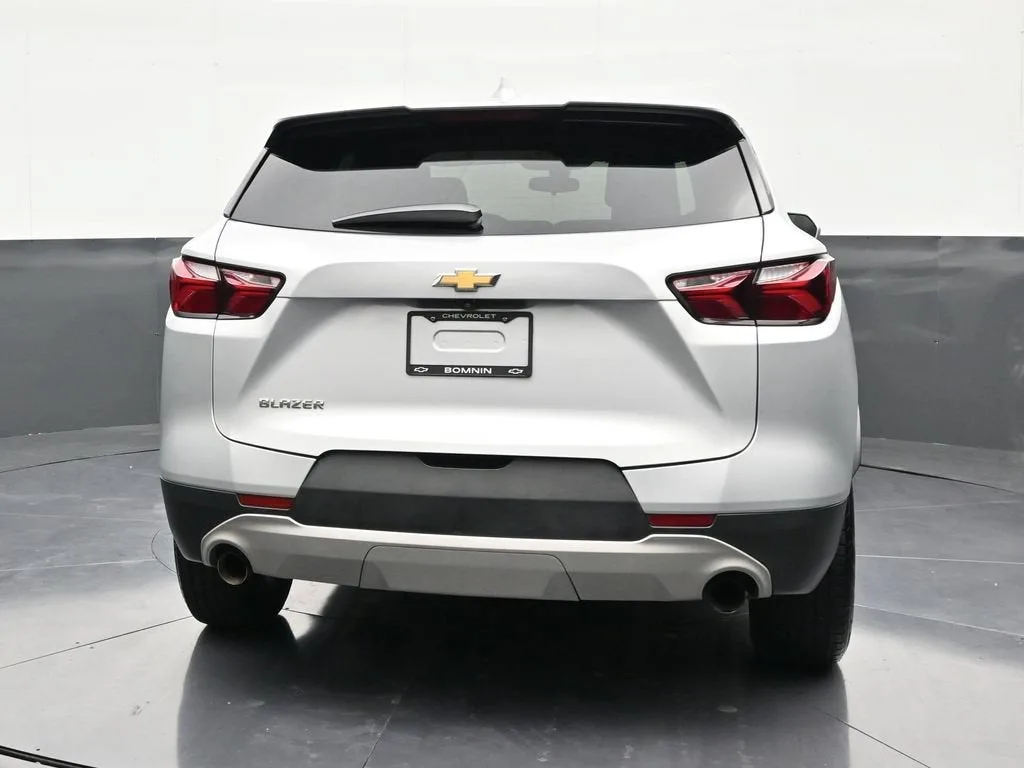 2020 Chevrolet Blazer LT photo 4