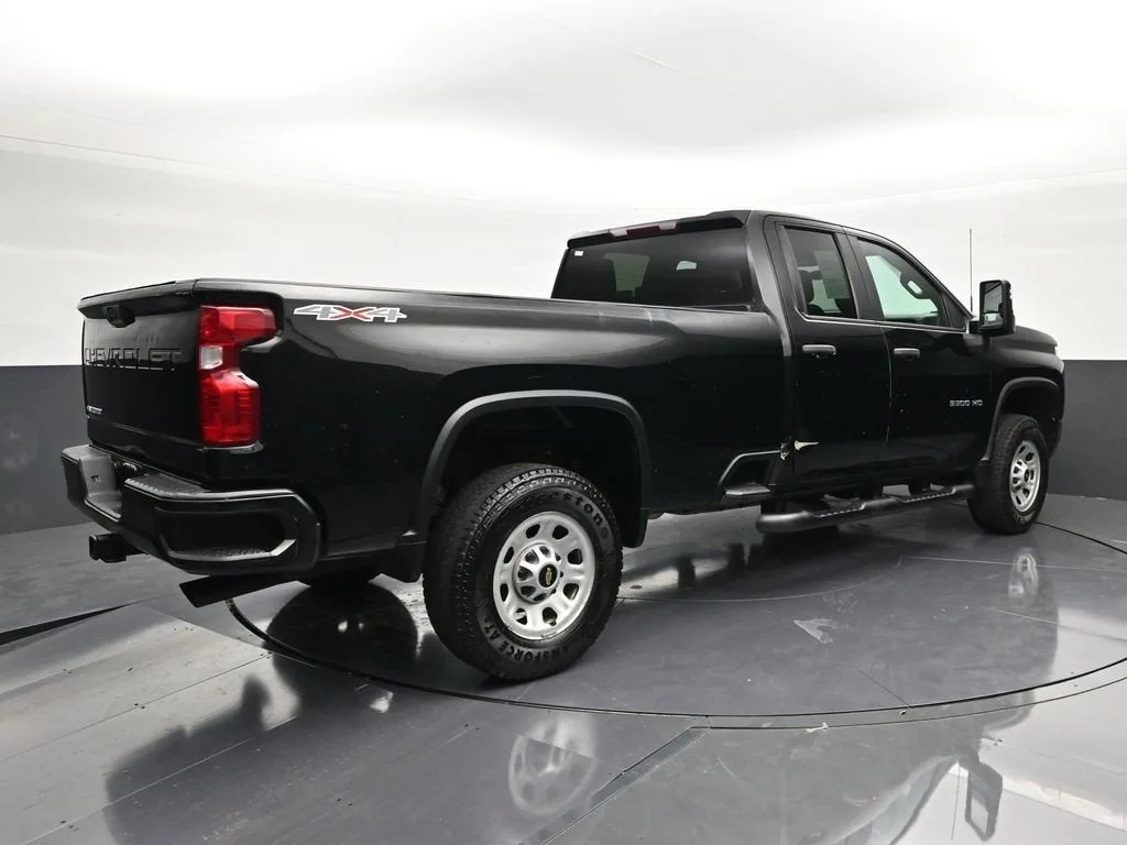 2021 Chevrolet Silverado 3500 HD WT photo 5