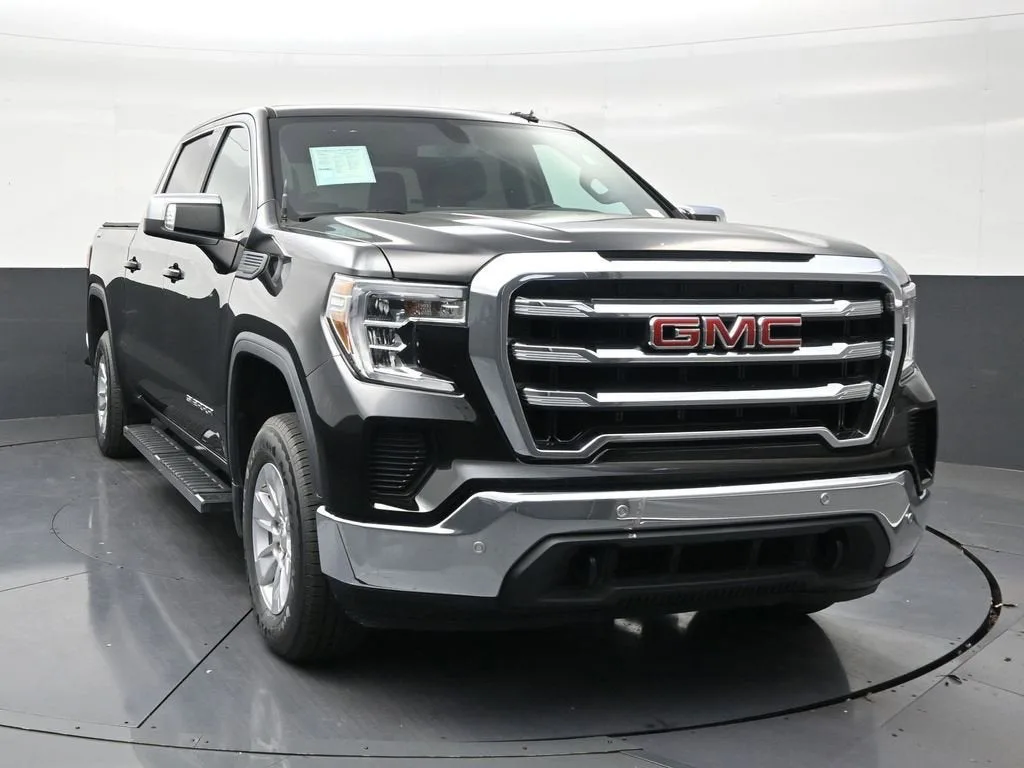2022 GMC Sierra 1500 Limited SLE photo 7