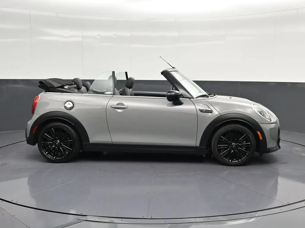 2023 MINI Cooper S Base photo 4