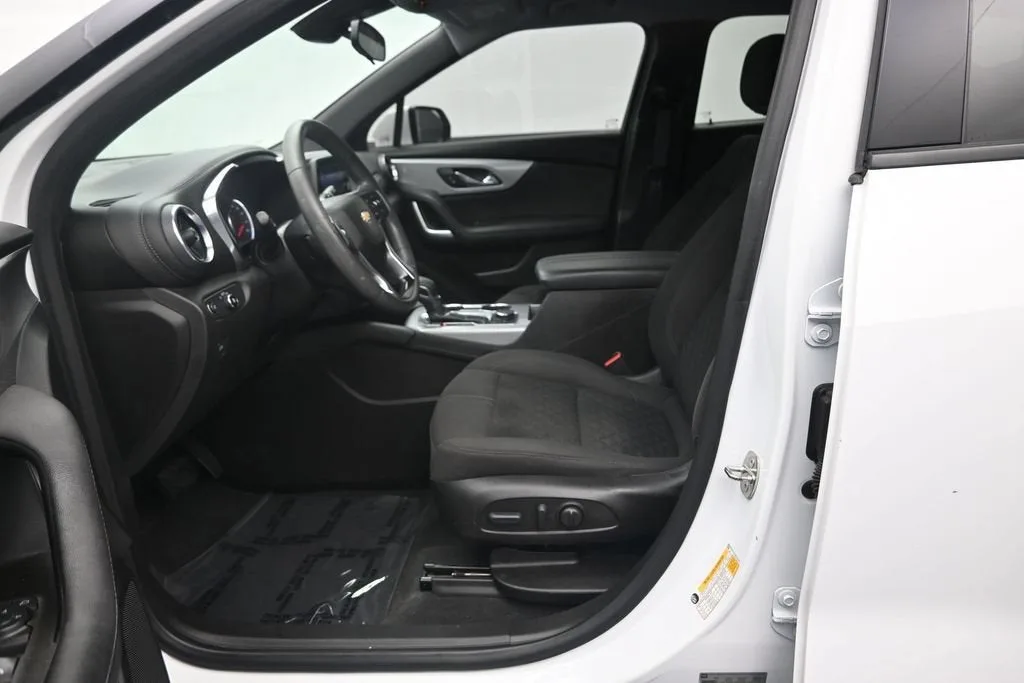 2022 Chevrolet Blazer 2LT photo 11