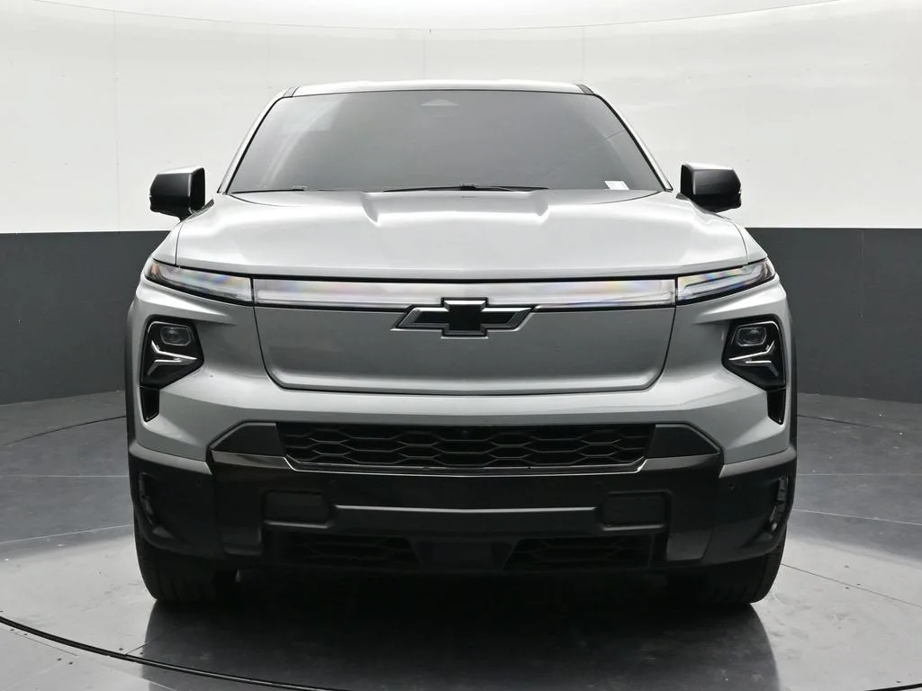 2026 Chevrolet Silverado EV LT - Extended Range photo 8