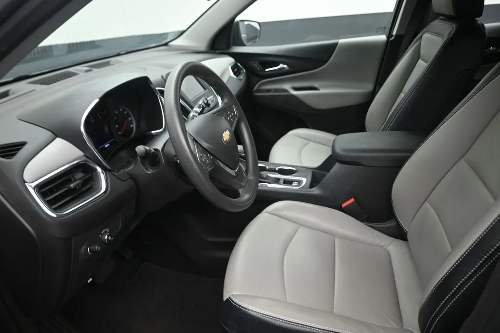 2024 Chevrolet Equinox LS photo 11