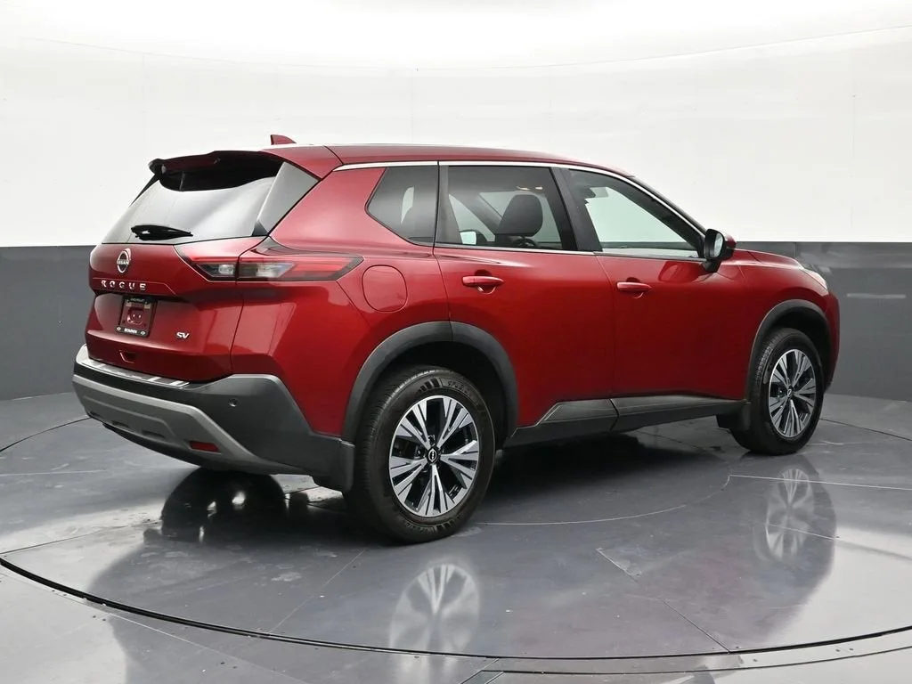 2022 Nissan Rogue SV FWD photo 5