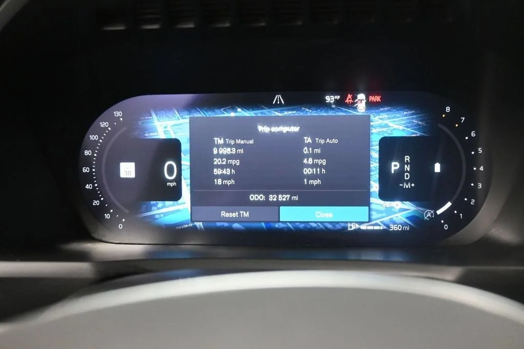 2024 Volvo XC90 B5 Core Bright Theme photo 10