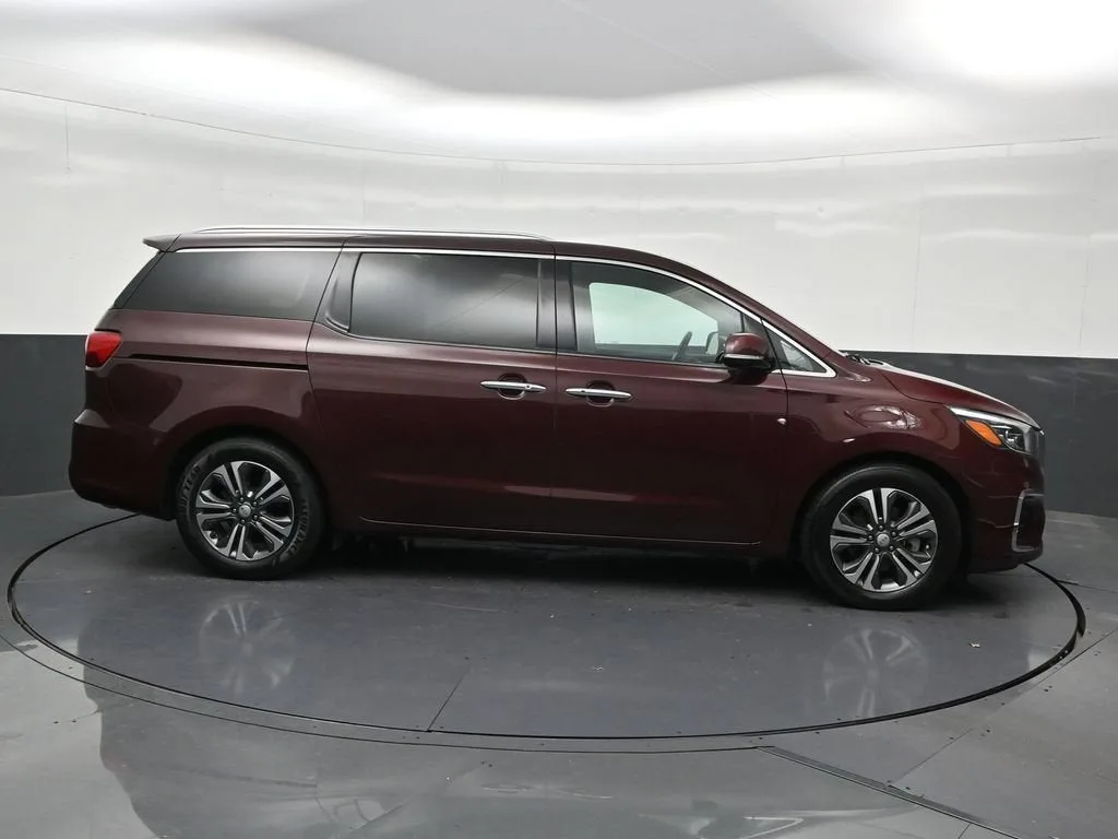 2020 Kia Sedona SX photo 7