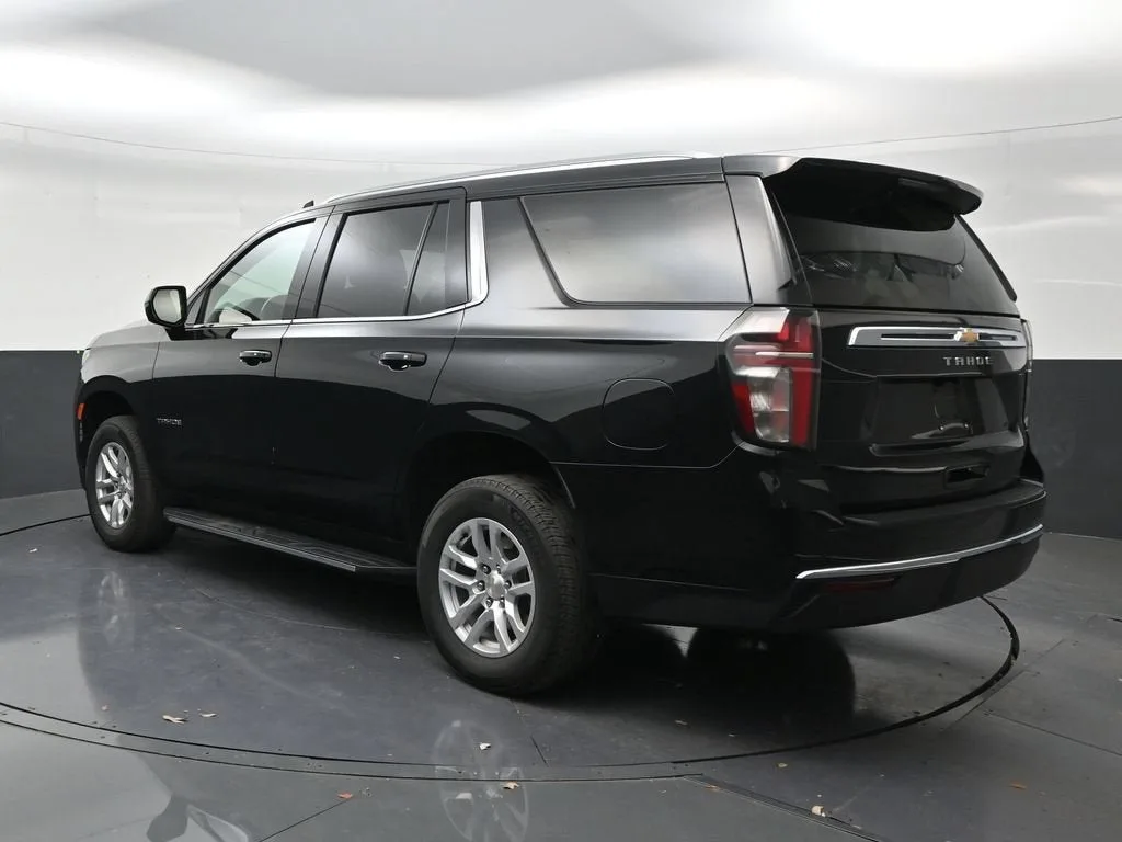 2024 Chevrolet Tahoe LS photo 3