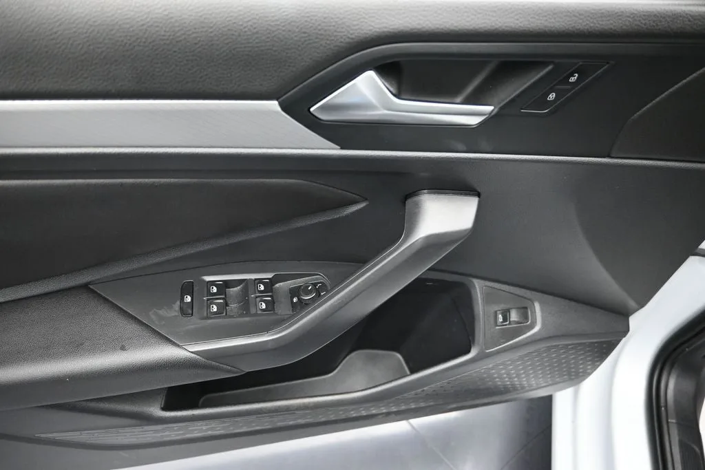 2019 Volkswagen Jetta 1.4T S photo 10