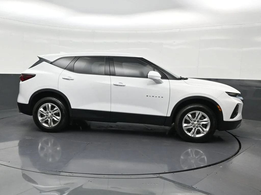 2022 Chevrolet Blazer 2LT photo 7