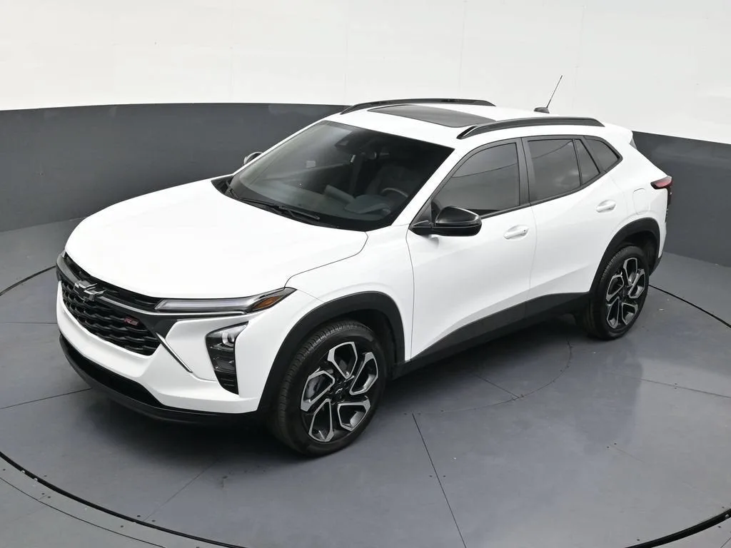 2025 Chevrolet Trax ACTIV photo 9
